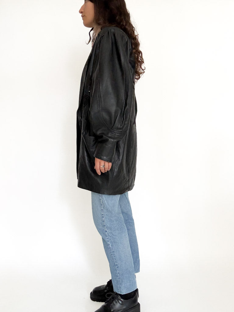 Vintage black leather oversized blazer detail 26