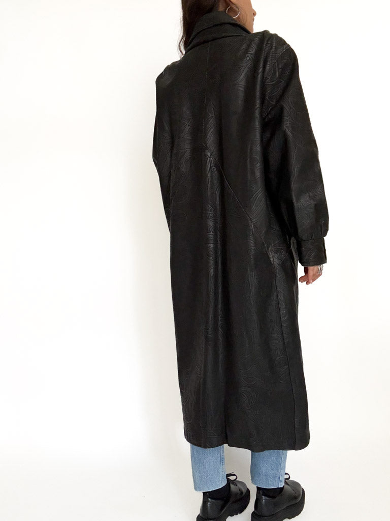 Vintage patterned black leather coat view 36