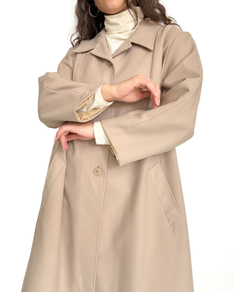 Vintage beige trench coat view 113