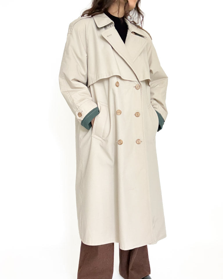 Vintage lined trench coat view 127