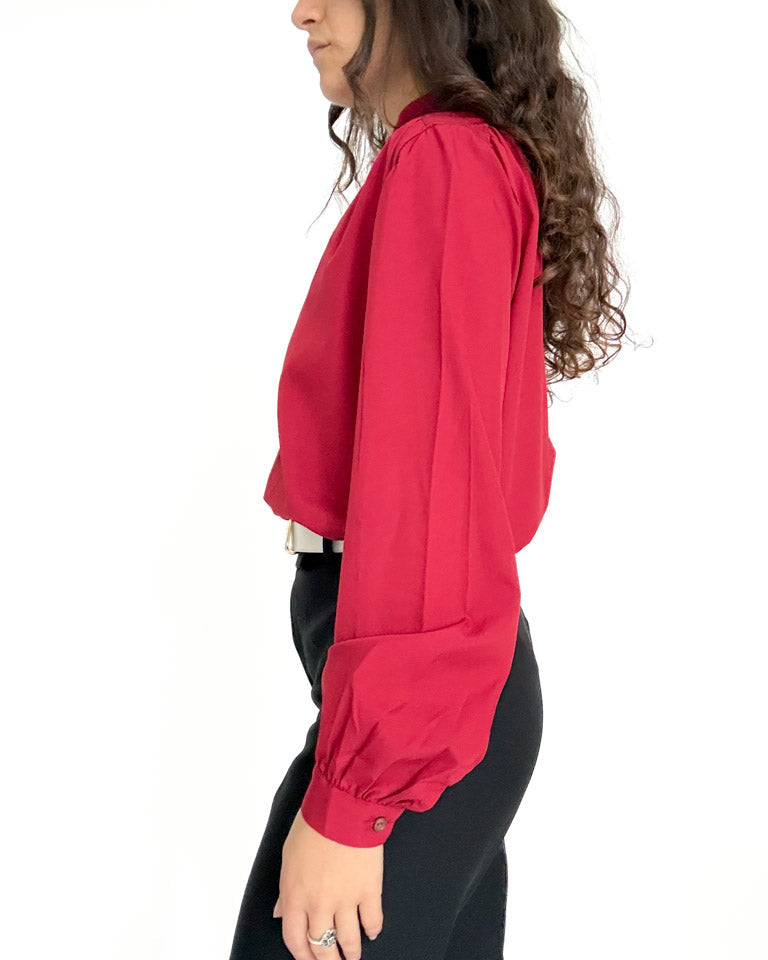 Front view worn loose
