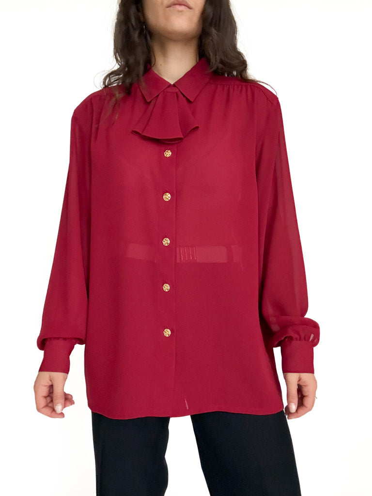 Front view worn loose
