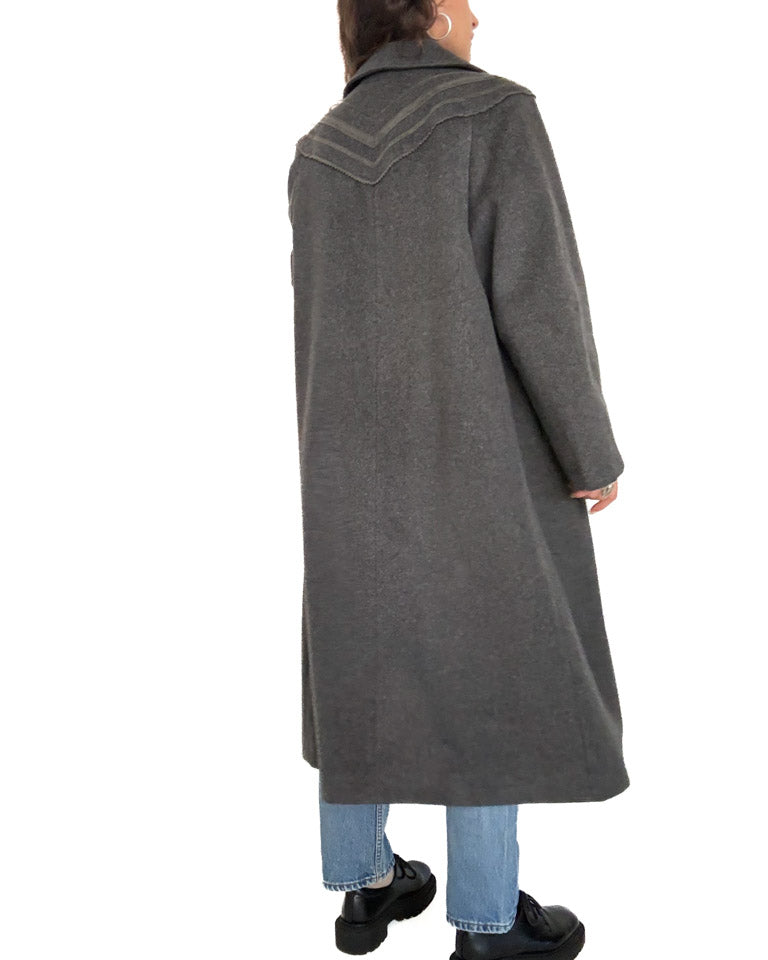Vintage grey wool coat back shoulder detail