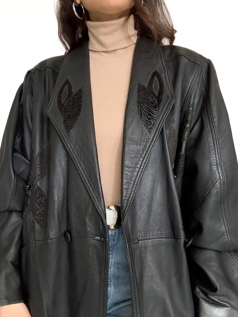 Vintage black leather oversized blazer detail 23