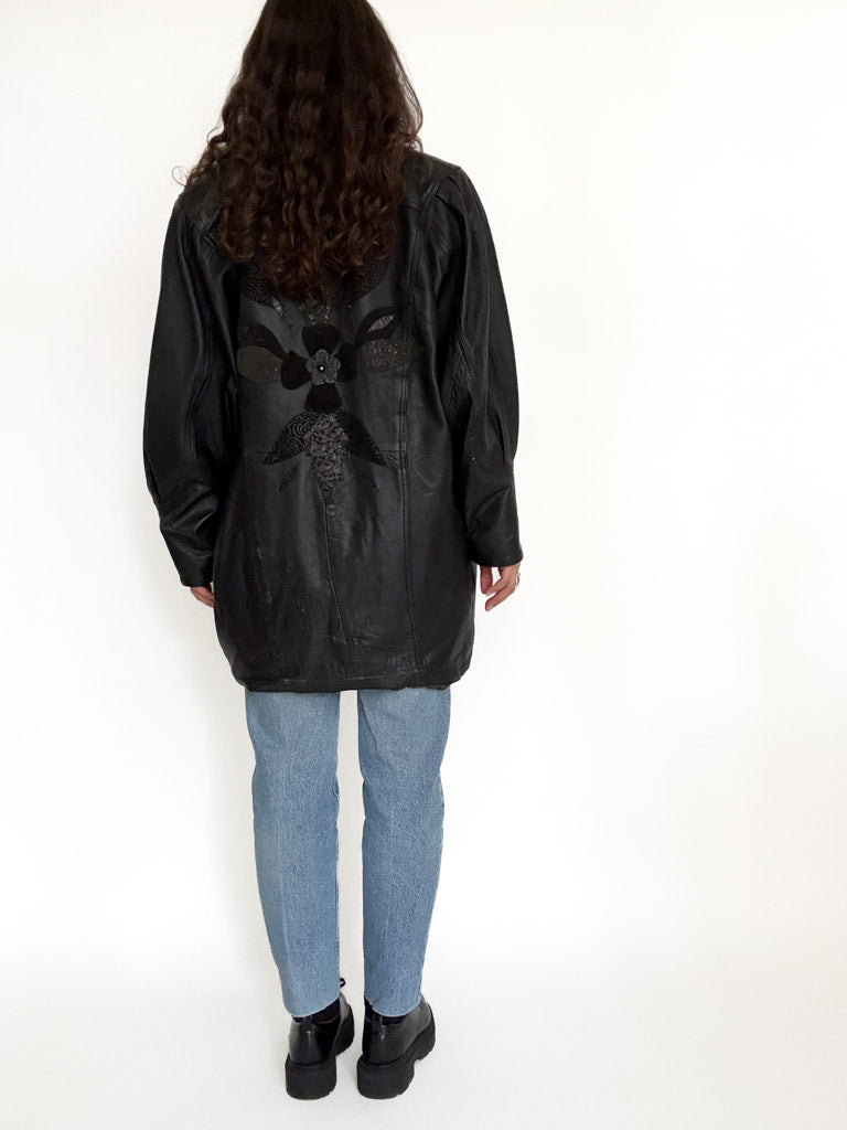Vintage black leather oversized blazer detail 27