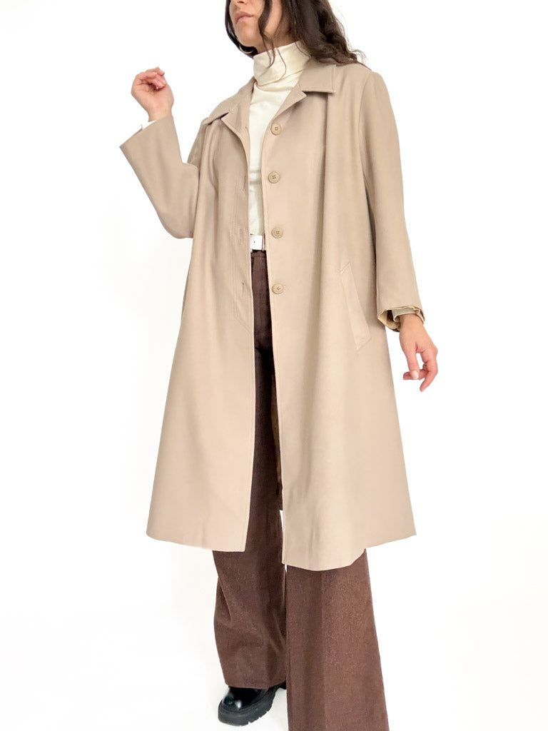 Vintage beige trench coat view 107