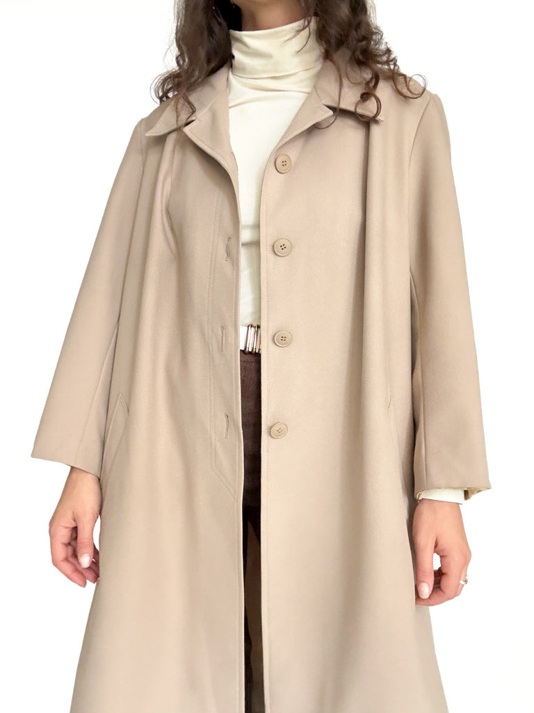 Vintage beige trench coat view 115
