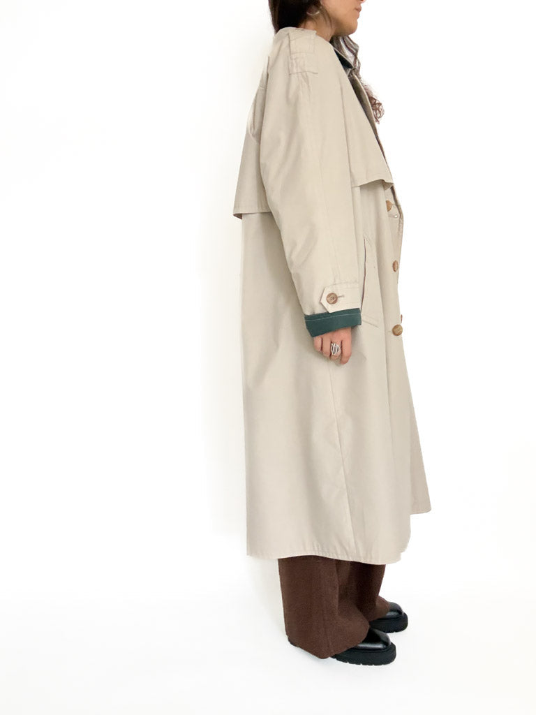 Vintage lined trench coat view 118