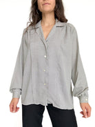 Front view worn loose