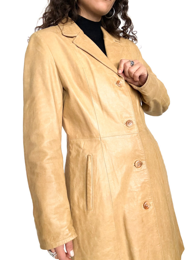 Vintage 90s camel leather long coat lapel and leather detail